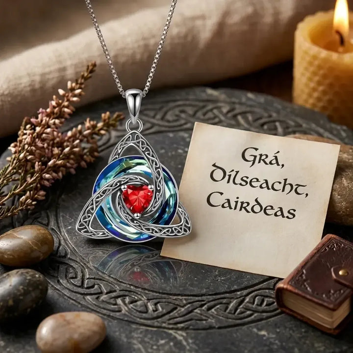 🔮💞Collier nœud celtique de la Trinité avec pierre de naissance ✨