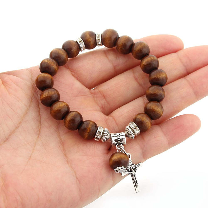 Bracelet chrétien fait main en perles de bois avec croix de Jésus