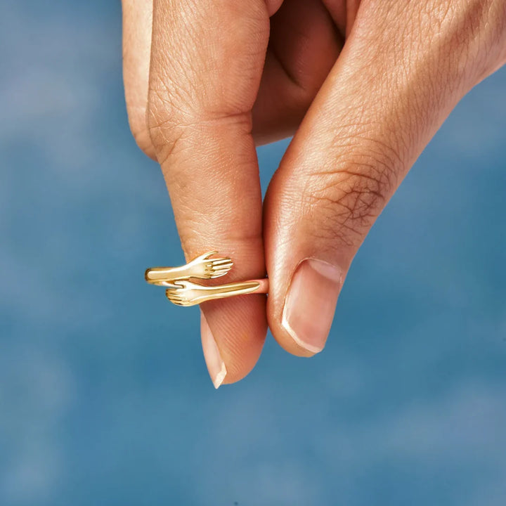 Bague « Étreinte Dorée »